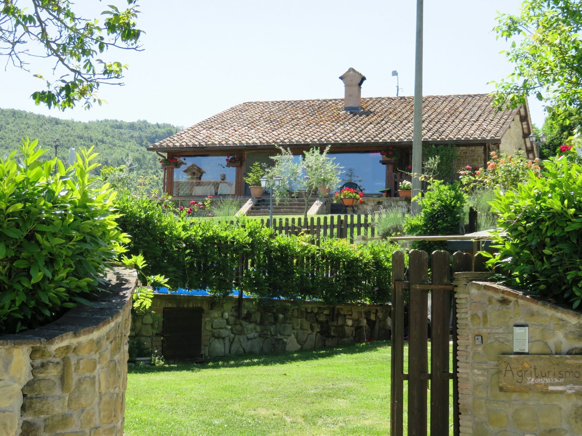 Agriturismo Ponte Di Riocchio Gubbio Extérieur photo